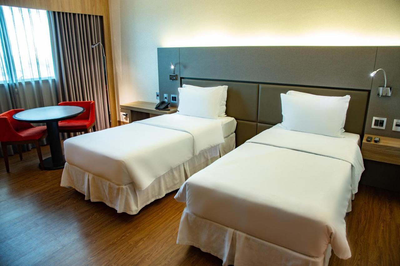 Mercure Plaza Shopping Hotel