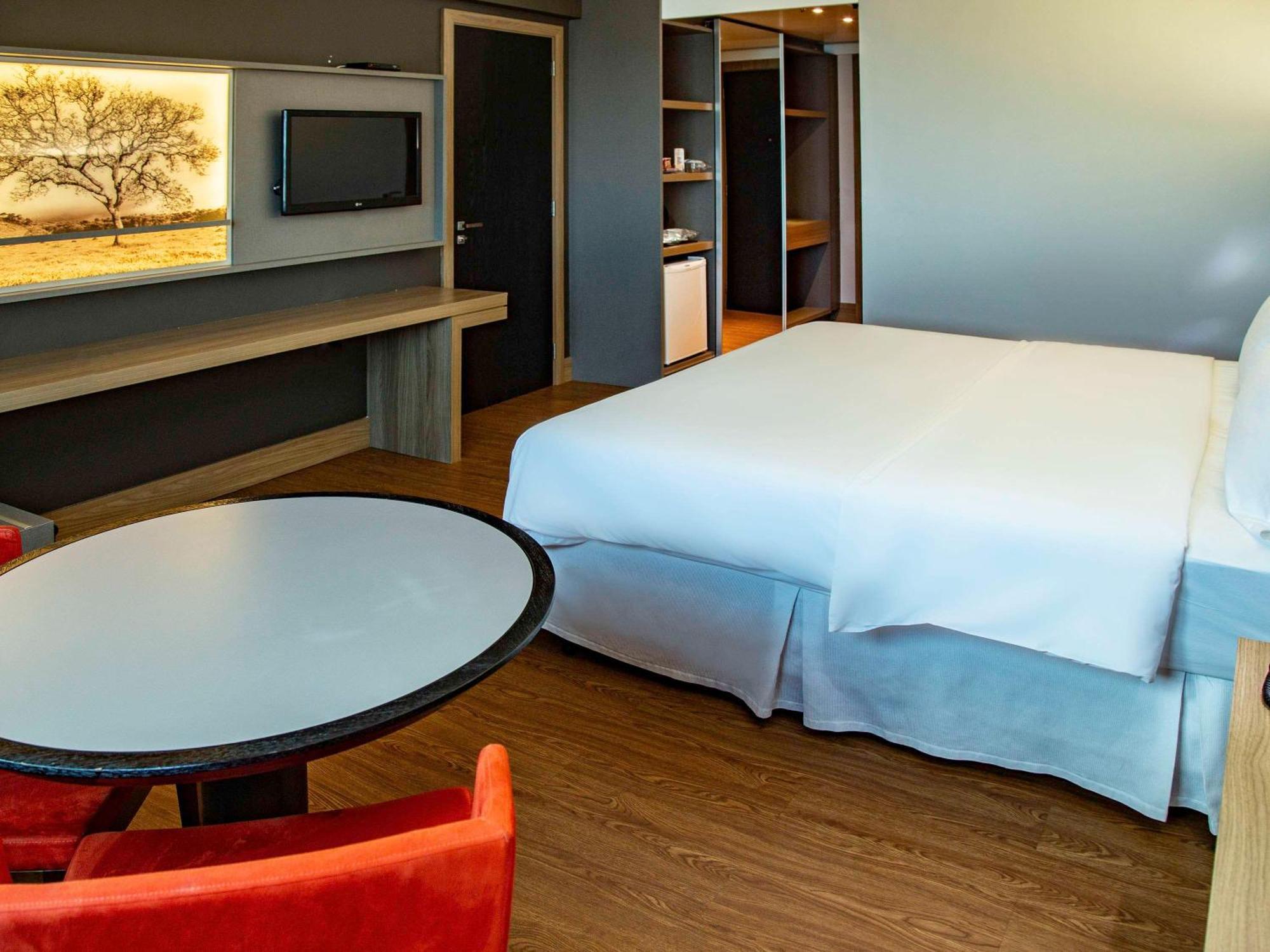 Mercure Plaza Shopping Hotel 4*