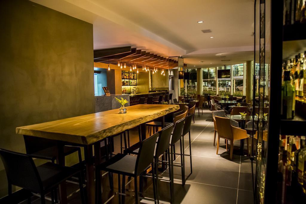Hotel Mercure Plaza Shopping 4*